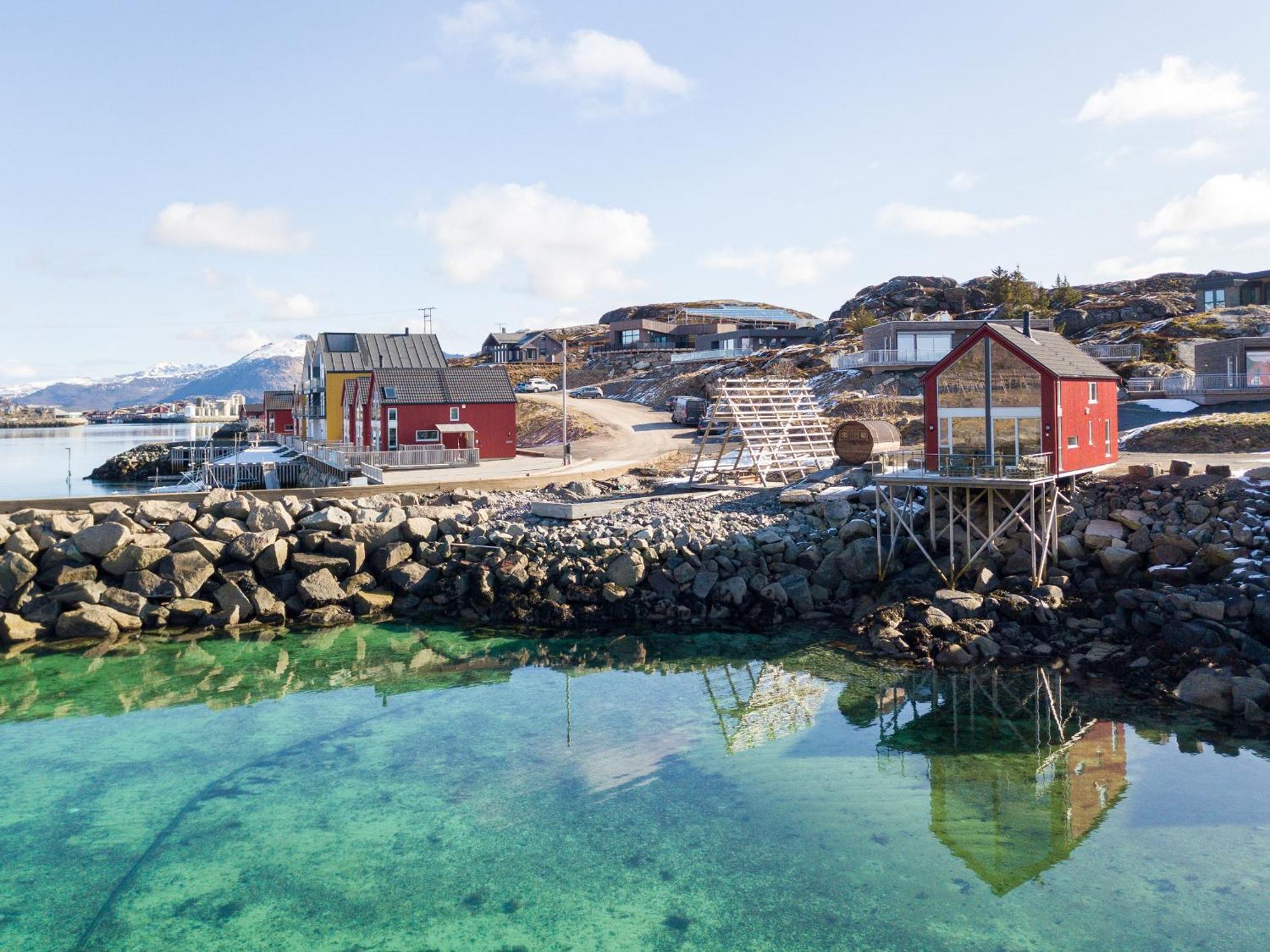Lofoten Waterfront Luxury Lodge Ballstad Exterior foto
